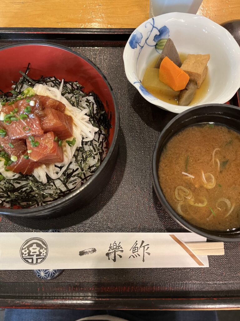 名古屋　東別院　一楽鮨